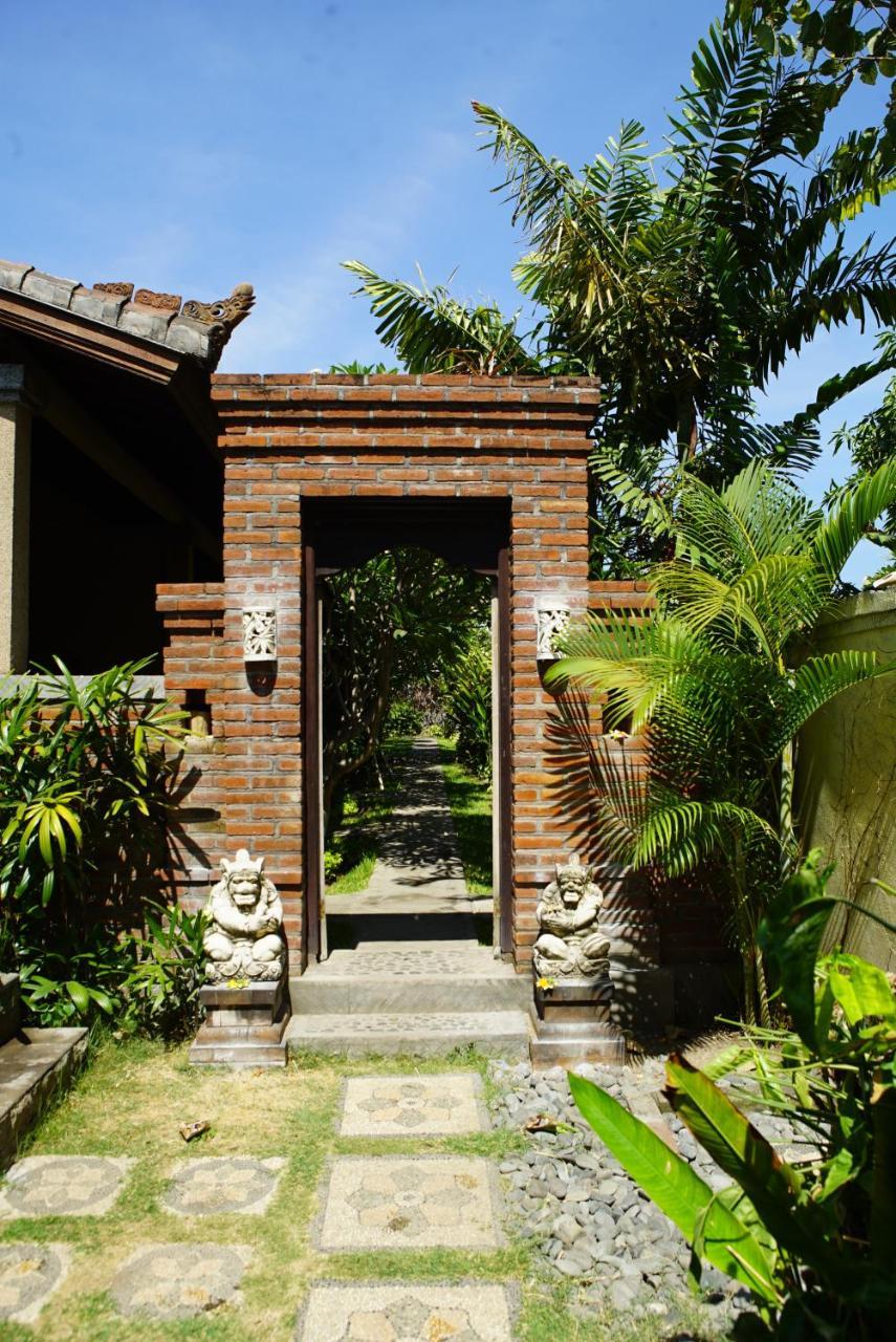 Oma In Guest House Pemuteran Bali - Formerly Dimpil Homestay Buitenkant foto