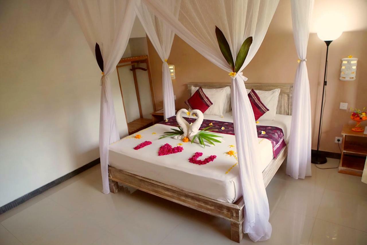 Oma In Pemuteran Bali Appartement Buitenkant foto